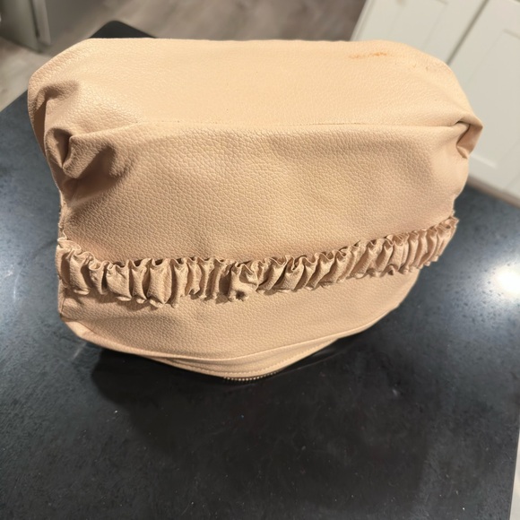 Louis Vuitton Classic Vintage Monogram Toiletry Bag - Picture 10 of 13